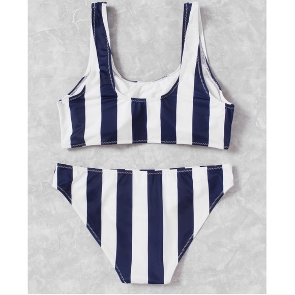 🖤Navy Blue Striped White Bikini Swimsuit - Picture 7 of 7